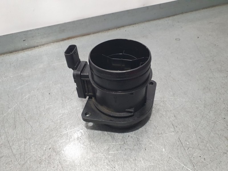 Recambio de caudalimetro para seat leon (5f1) style connect referencia OEM IAM 04L906461B  