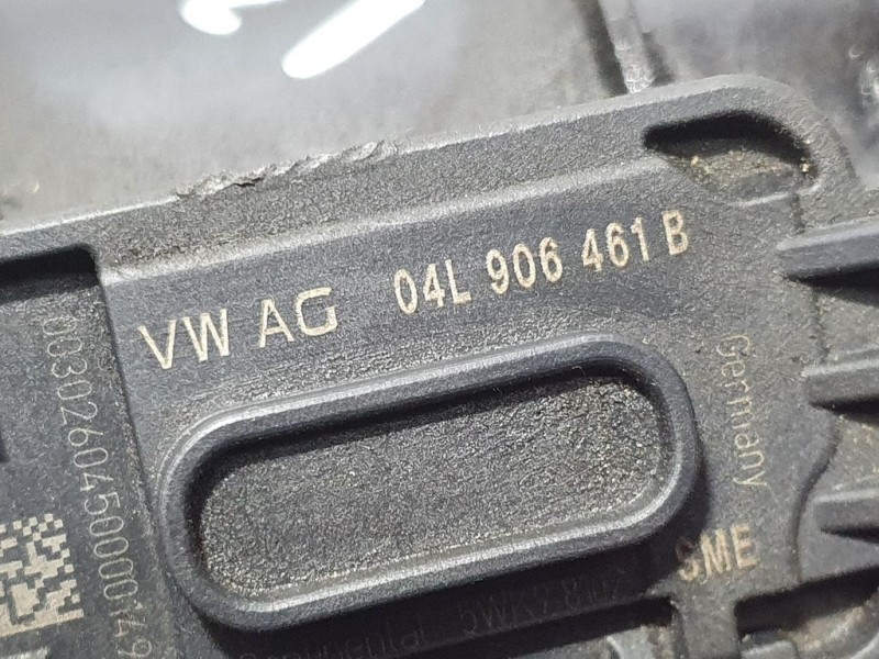 Recambio de caudalimetro para seat leon (5f1) style connect referencia OEM IAM 04L906461B  
