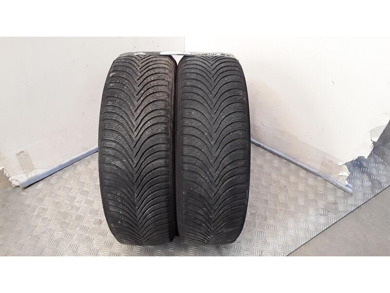 Recambio de neumatico pareja para neumaticos reutilizados - referencia OEM IAM 215651799H MICHELIN 215/65/17/99H
