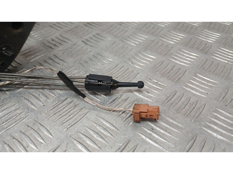 Recambio de retrovisor izquierdo para peugeot 208 i (ca_, cc_) 1.0 referencia OEM IAM 1611240080 C/MANDO ROZADO 