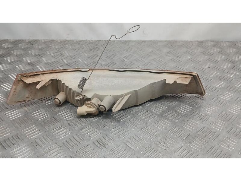 Recambio de piloto delantero izquierdo para renault trafic caja cerrada (ab 4.01) furgon referencia OEM IAM 8200007031 VALEO ROZ