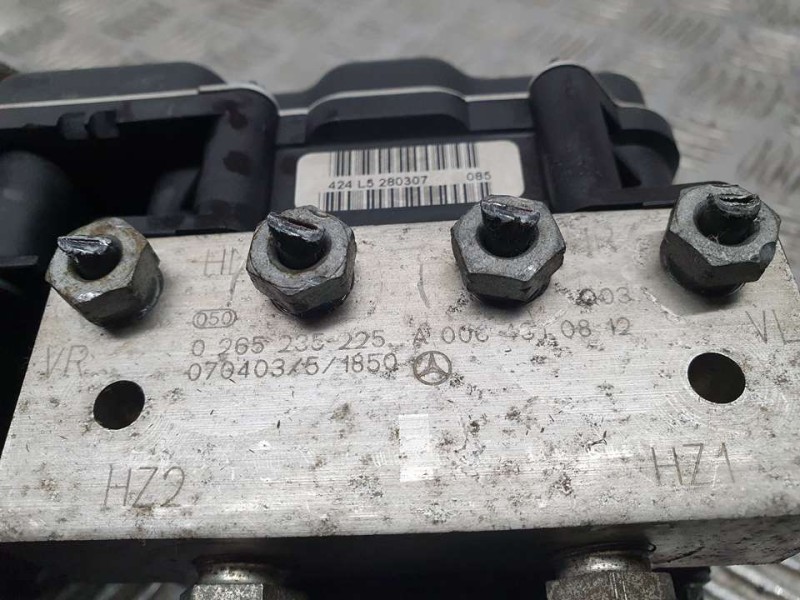 Recambio de abs para mercedes-benz clase a (w169) a 180 cdi (169.307) referencia OEM IAM A0064310812 0265235225 BOSCH