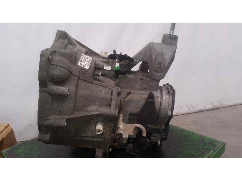 Recambio de caja cambios para ford focus berlina (cak) ambiente referencia OEM IAM XS4R7002FA 000765 5VELOCIDADES