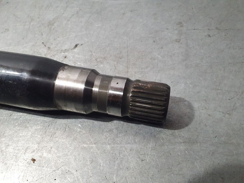 Recambio de transmision delantera derecha para opel zafira tourer excellence referencia OEM IAM 13348258  