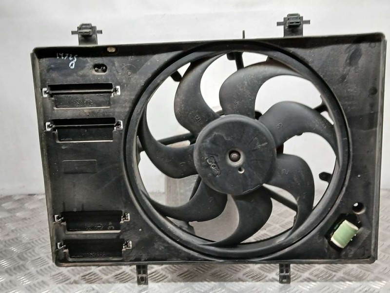 Recambio de electroventilador para ford fiesta (ce1) trend referencia OEM IAM H1BG8C607DD  