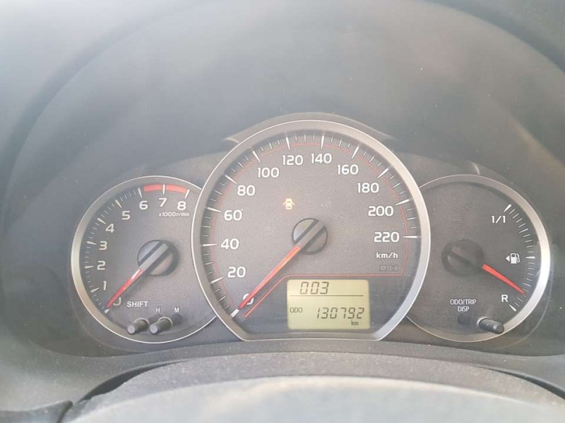 Recambio de cuadro instrumentos para toyota yaris active referencia OEM IAM 838000DR50  