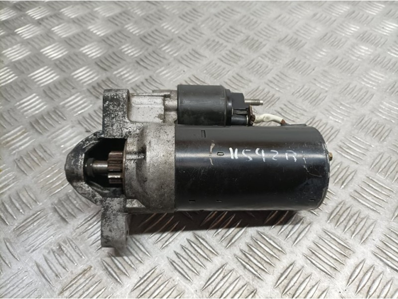 Recambio de motor arranque para citroën xsara berlina 1.9 td x referencia OEM IAM 0001109026  BOSCH