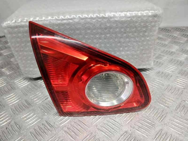 Recambio de piloto trasero izquierdo para nissan qashqai (j10) acenta referencia OEM IAM 26555JD800  INTERIOR