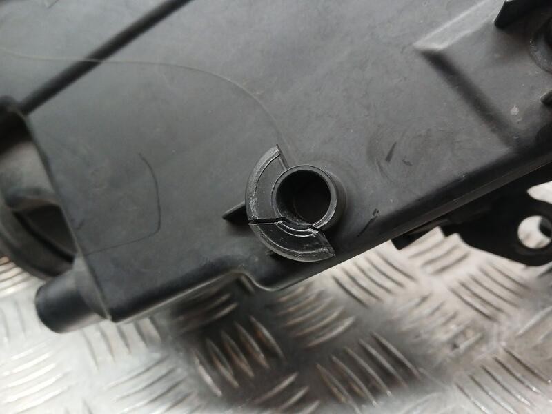 Recambio de faro derecho para volkswagen golf vi (5k1) 1.6 tdi referencia OEM IAM 5K1941006S  1EG00990102