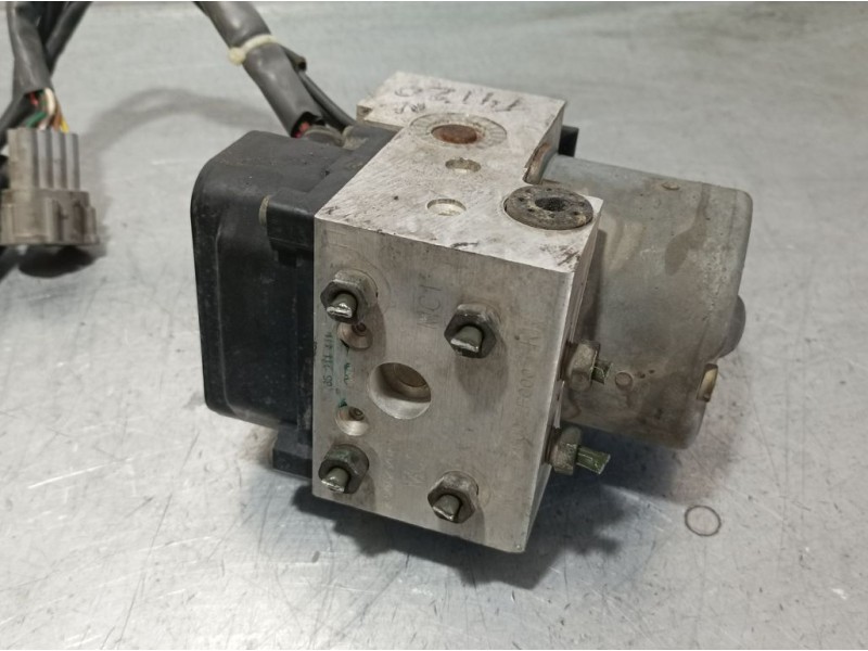 Recambio de abs para nissan primera berlina (p11) slx referencia OEM IAM 476002F000 0265214411 BOSCH