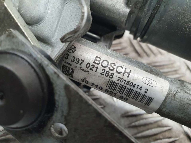 Recambio de motor limpia delantero para peugeot 3008 allure referencia OEM IAM 9671062180 3397021288 BOSCH IZQUIERDO