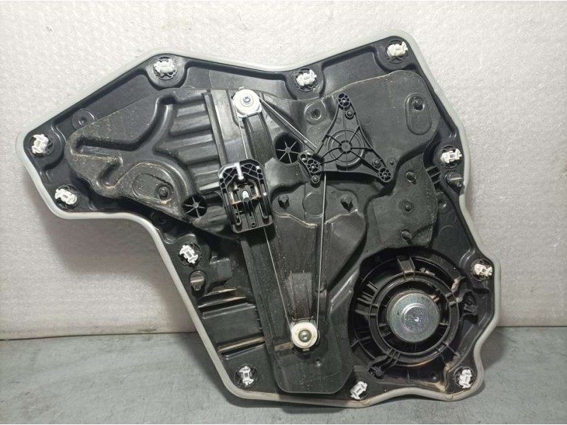 Recambio de elevalunas trasero derecho para ford fiesta (ce1) trend referencia OEM IAM H1BBA27000CB C56830103 ELECTRICO 6 PINS