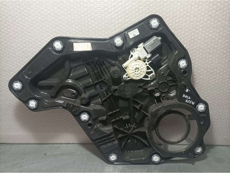 Recambio de elevalunas trasero izquierdo para ford fiesta (ce1) trend referencia OEM IAM H1BBA27001CB  ELECTRICO