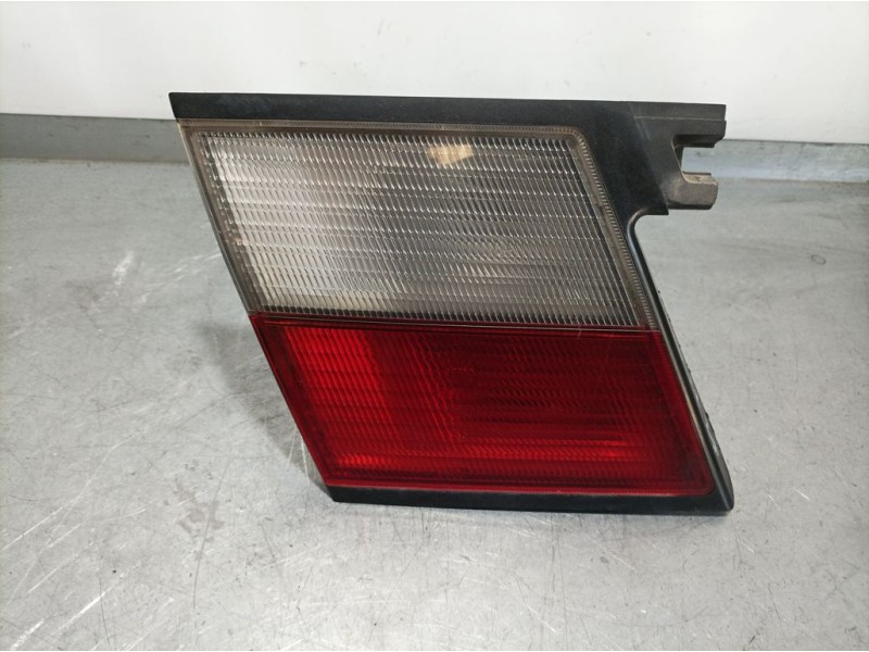 Recambio de piloto trasero izquierdo para nissan primera berlina (p11) slx referencia OEM IAM 23180502  INTERIOR