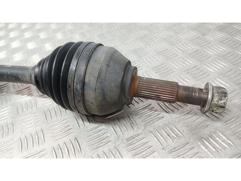 Recambio de transmision delantera derecha para nissan qashqai (j10) acenta referencia OEM IAM 39100JD72B  