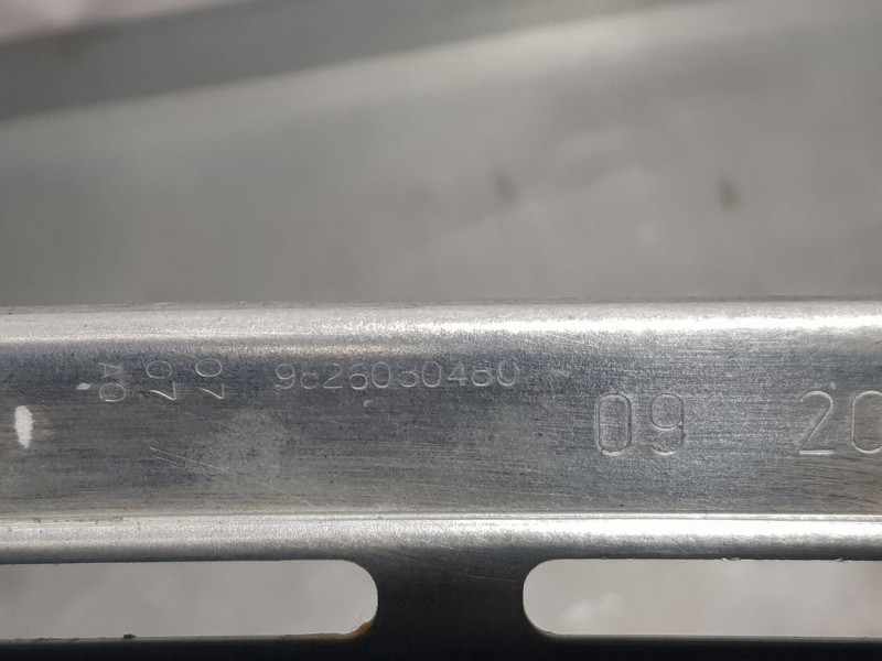 Recambio de elevalunas trasero izquierdo para peugeot 308 allure referencia OEM IAM 9826080480  ELÉCTRICO 6 PINS