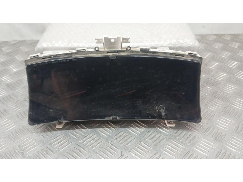 Recambio de cuadro instrumentos para toyota corolla (e12) 1.6 sol berlina 3/5 referencia OEM IAM 8380002C50  