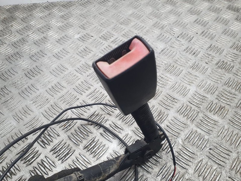 Recambio de pretensor airbag derecho para land rover freelander (lr2) td4 s referencia OEM IAM 4941217970  