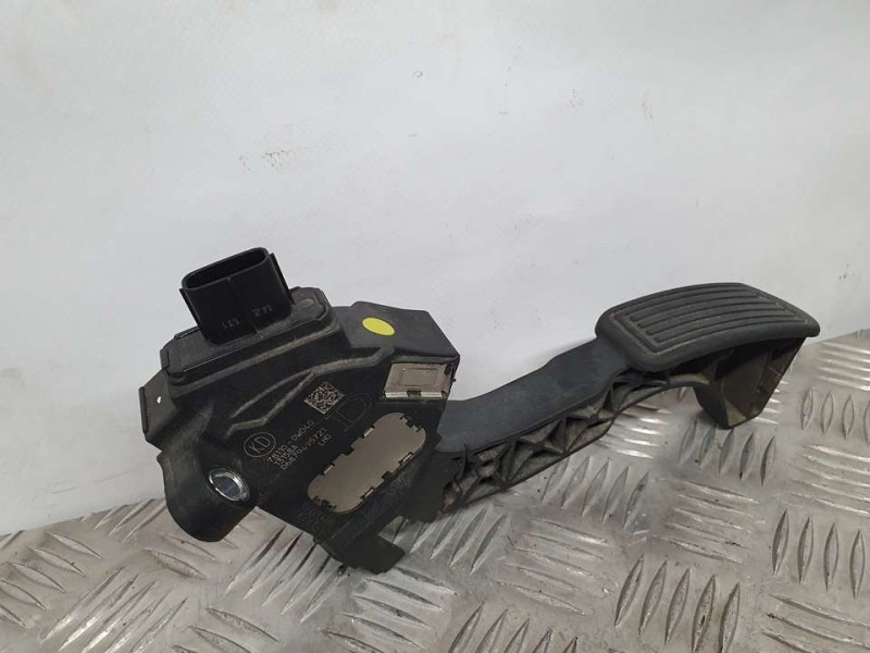 Recambio de potenciometro pedal para toyota auris active referencia OEM IAM 781100W040 06879495721 
