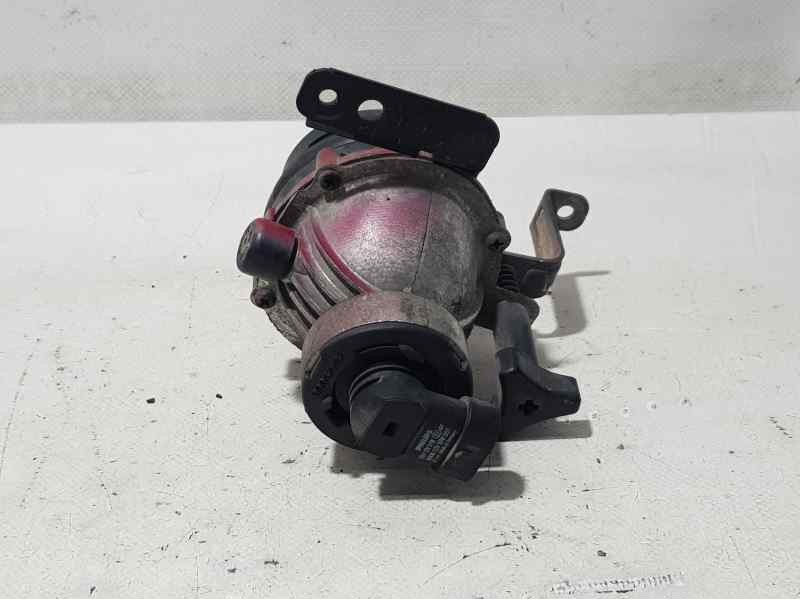 Recambio de faro antiniebla derecho para kia cee´d active referencia OEM IAM   