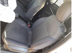 ASIENTO DELANTERO IZQUIERDO 