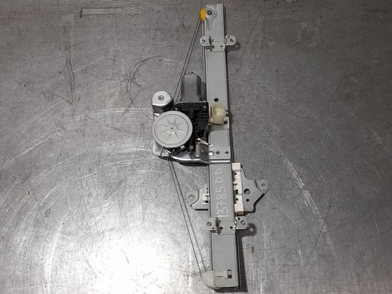 Recambio de elevalunas delantero derecho para nissan micra v (k14) acenta referencia OEM IAM 807205FA2A 6 PINES ELECTRICO