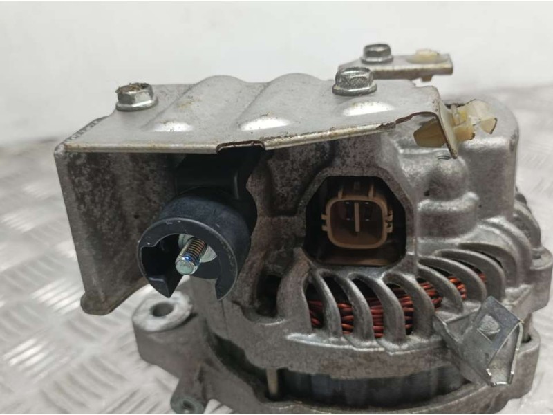 Recambio de alternador para honda civic berlina 5 (fk) 1.8 sport referencia OEM IAM AHGA67 A2TC1391ZE MITSUBISHI