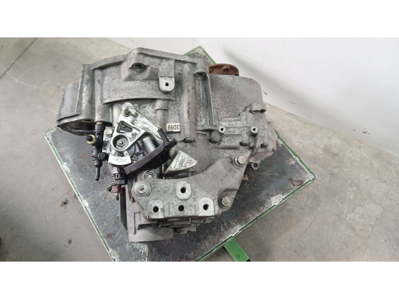 Recambio de caja cambios para audi q3 (8ub, 8ug) 2.0 tdi quattro referencia OEM IAM NFZ 18042 6VELOCIDADES