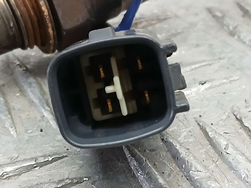 Recambio de sonda lambda para toyota auris hybrid business referencia OEM IAM 89846752060  DENSO