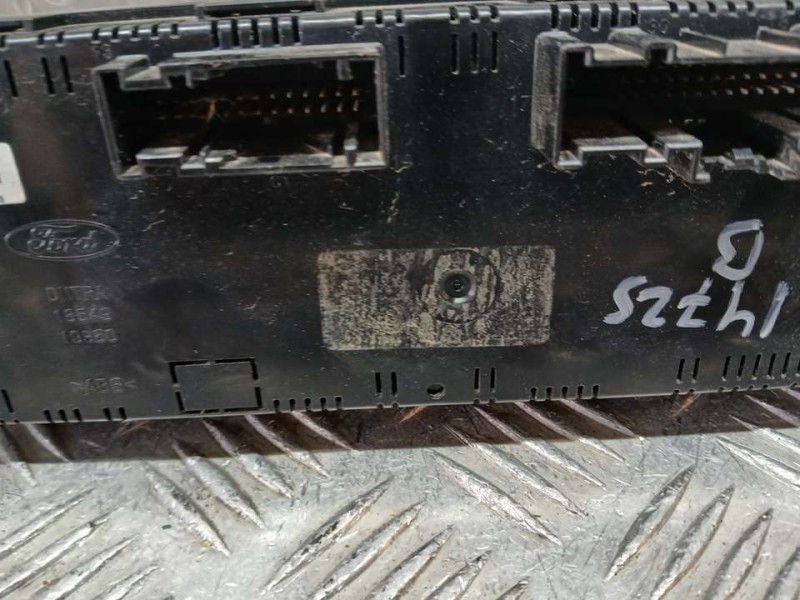Recambio de mando calefaccion / aire acondicionado para ford fiesta (ce1) trend referencia OEM IAM 2592199  