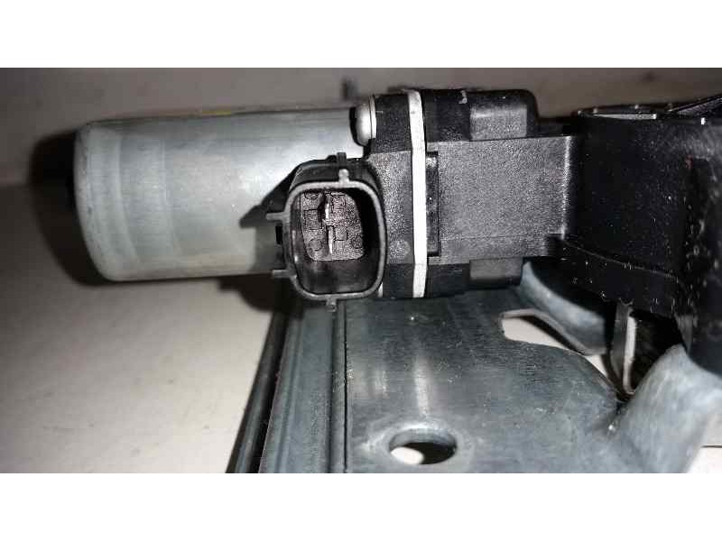 Recambio de elevalunas delantero izquierdo para renault clio iv dynamique referencia OEM IAM  2 PINS ELECTRICO