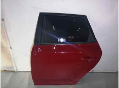 PUERTA TRASERA IZQUIERDA TOCADA