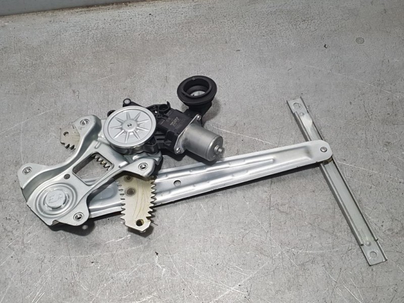 Recambio de elevalunas trasero izquierdo para nissan micra v (k14) acenta referencia OEM IAM 827305RB0A 2621006780 ELECTRICO DEN