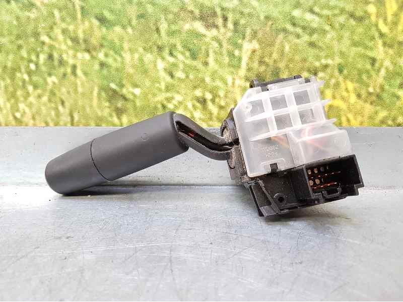 Recambio de mando limpia para mazda 3 berlina (bk) 1.6 crdt active referencia OEM IAM   