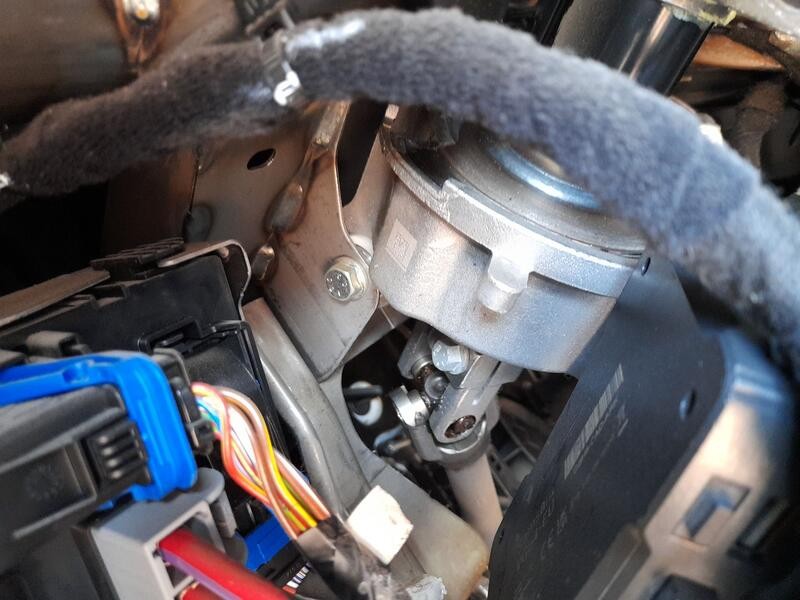 Recambio de columna direccion para fiat 500e (332_) elektro 3+1 (fa1) referencia OEM IAM 52203790  