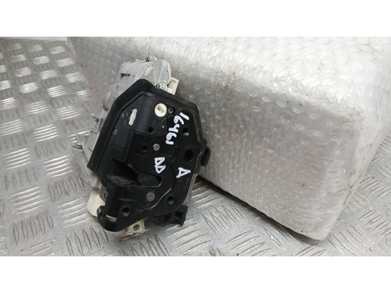 Recambio de cerradura puerta delantera derecha para audi q3 (8ub, 8ug) 2.0 tdi quattro referencia OEM IAM 8J1837016A  