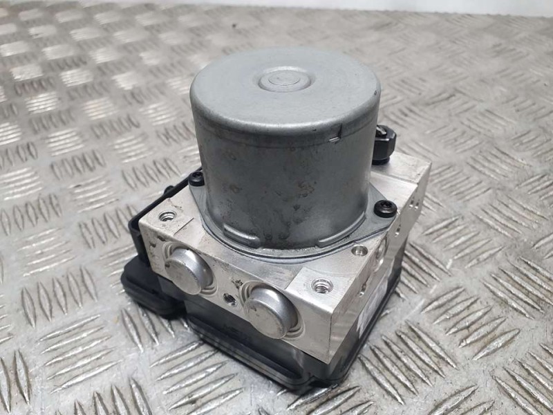 Recambio de abs para hyundai i20 active klass active bluedrive referencia OEM IAM 58920C8290 C858924750 MOBIS