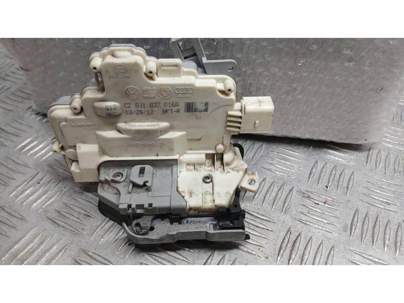 Recambio de cerradura puerta delantera derecha para audi q3 (8ub, 8ug) 2.0 tdi quattro referencia OEM IAM 8J1837016A  