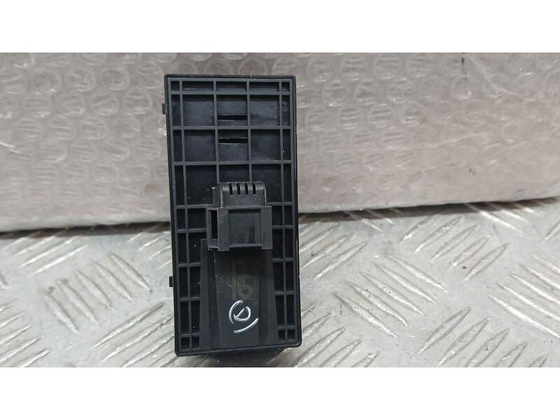 Recambio de mando elevalunas delantero izquierdo para audi a3 sportback (8p) ambiente referencia OEM IAM 4F0959851F C/ MANDO RET