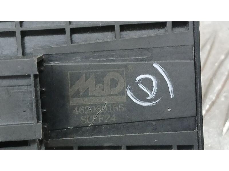 Recambio de mando elevalunas delantero izquierdo para audi a3 sportback (8p) ambiente referencia OEM IAM 4F0959851F C/ MANDO RET