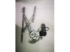 ELEVALUNAS TRASERO DERECHO 