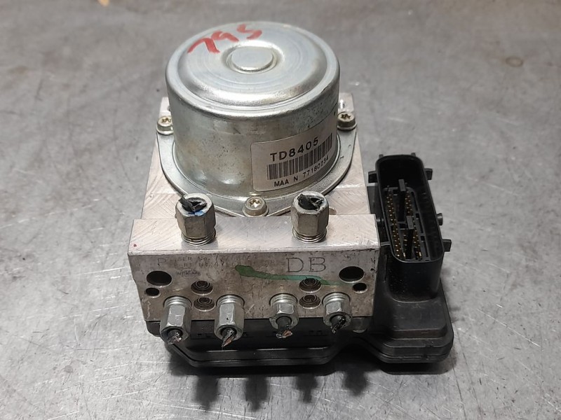 Recambio de abs para nissan juke (f15) acenta referencia OEM IAM 47660BF10B TD8405 HITACHI