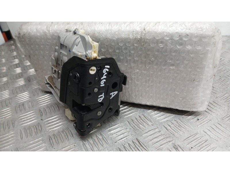 Recambio de cerradura puerta trasera derecha para audi q3 (8ub, 8ug) 2.0 tdi quattro referencia OEM IAM 8K0839016  