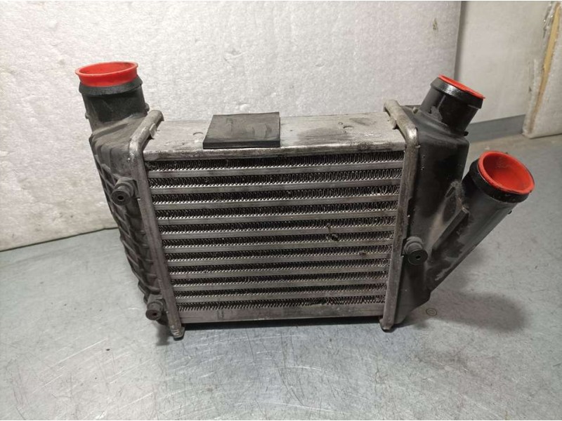 Recambio de intercooler para audi a4 avant (8e) 2.5 tdi referencia OEM IAM 8E0145806C  LADO DERECHO