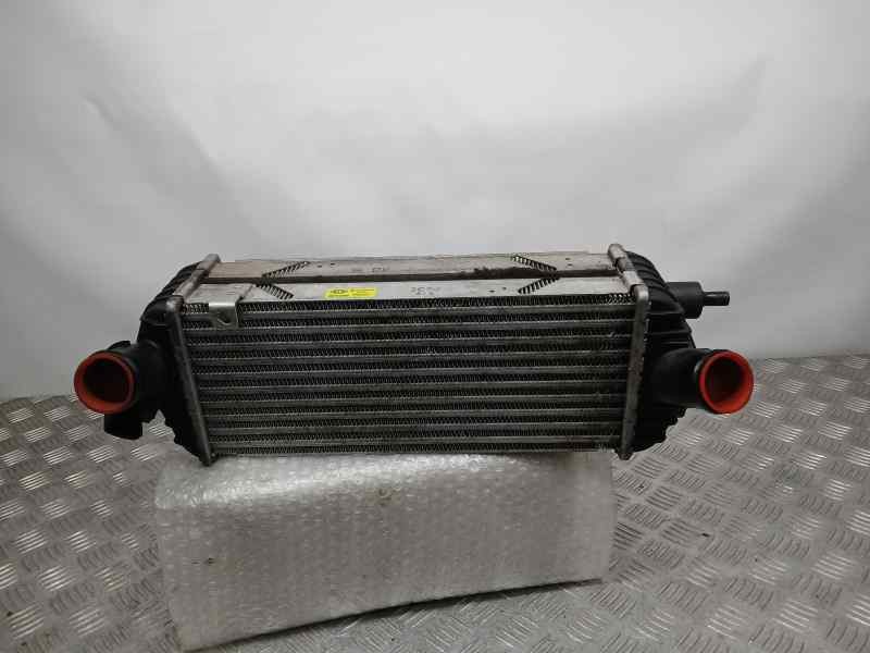 Recambio de intercooler para kia sportage concept 4x2 referencia OEM IAM 282702A850  