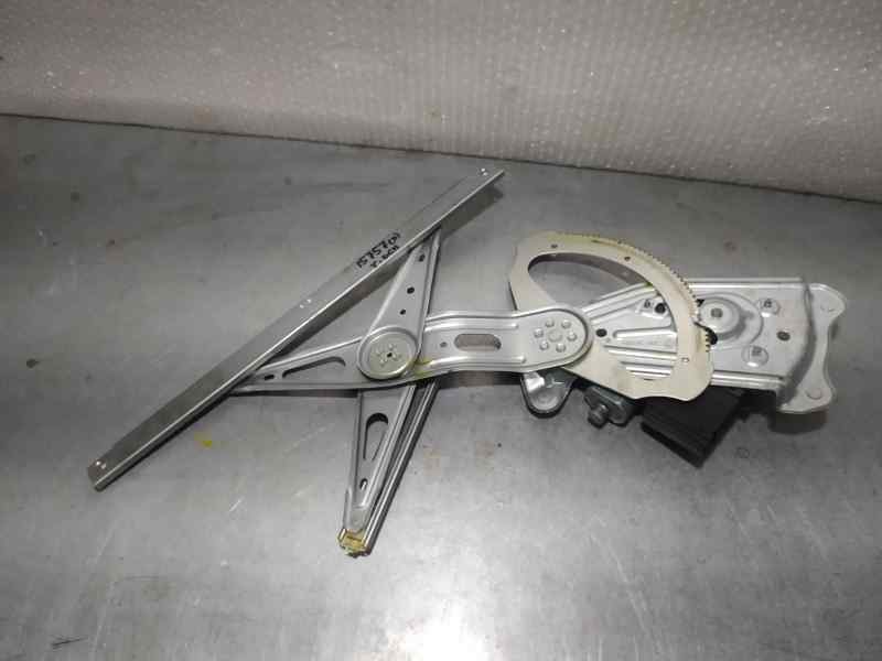 Recambio de elevalunas trasero derecho para renault scenic iii dynamique referencia OEM IAM 966415103  ELECTRICO