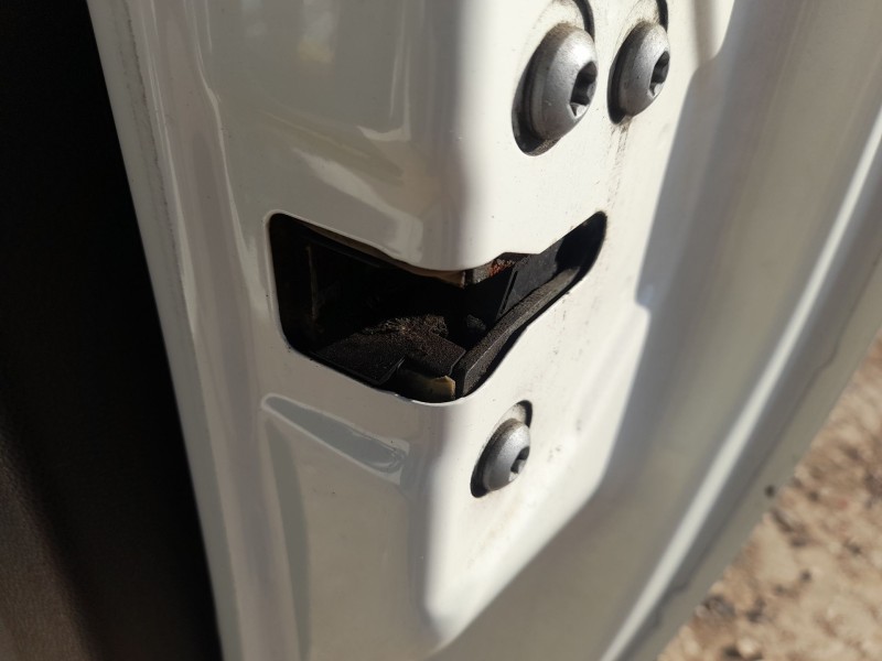 Recambio de cerradura puerta delantera derecha para ford ka (ru8) 1.2 referencia OEM IAM 1769260  