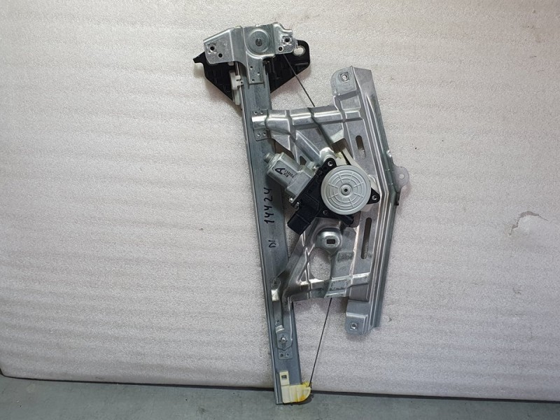 Recambio de elevalunas delantero izquierdo para honda civic berlina 5 (fk) 1.8 sport referencia OEM IAM SIN REF  ELECTRICO 6 PIN