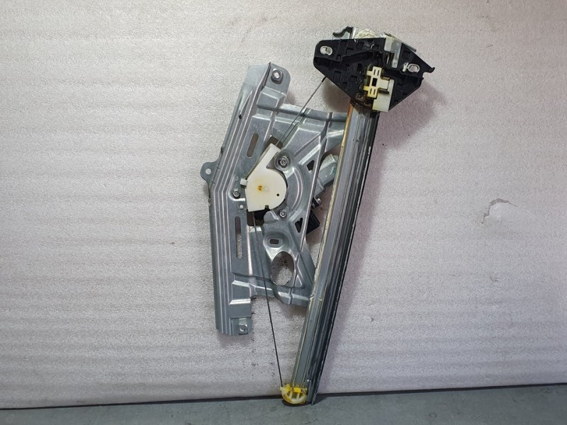 Recambio de elevalunas delantero izquierdo para honda civic berlina 5 (fk) 1.8 sport referencia OEM IAM SIN REF  ELECTRICO 6 PIN