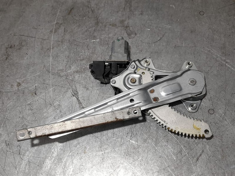 Recambio de elevalunas trasero derecho para nissan juke (f15) acenta referencia OEM IAM 82731DV01C  ELECTRICO 2 PINES